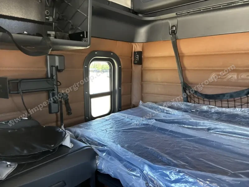2020 Freightliner Cascadia 126 photo 15