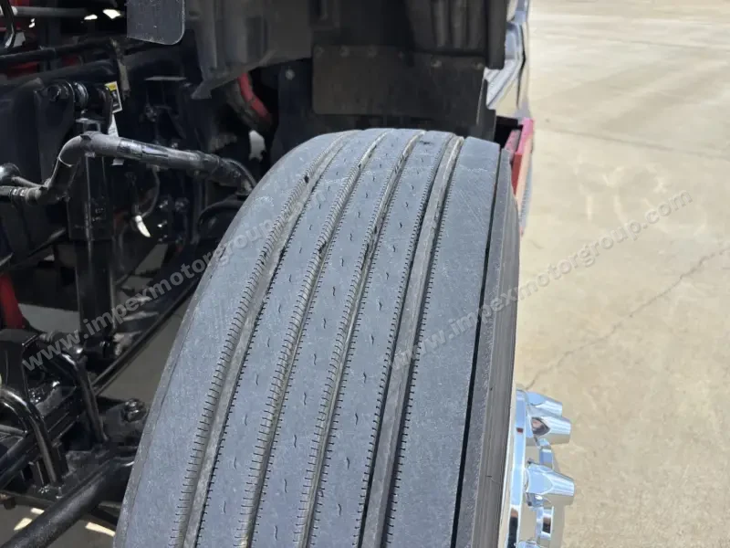 2022 Kenworth T680 Sleeper photo 5