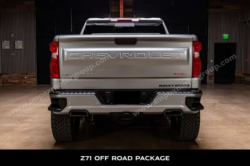 2021 Chevrolet Silverado 1500 Crew Cab RST photo 24