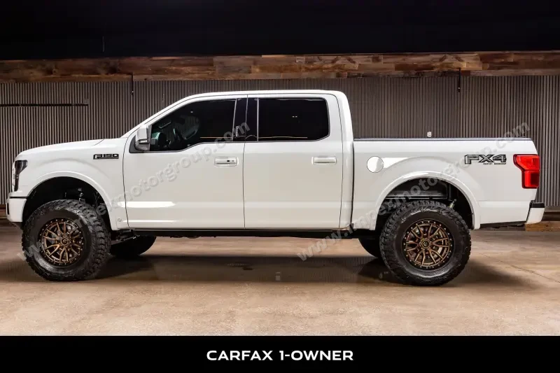2020 Ford F150 SuperCrew Cab Lariat photo 2
