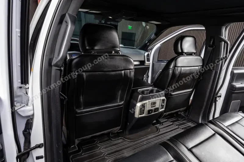 2020 Ford F150 SuperCrew Cab Lariat photo 6