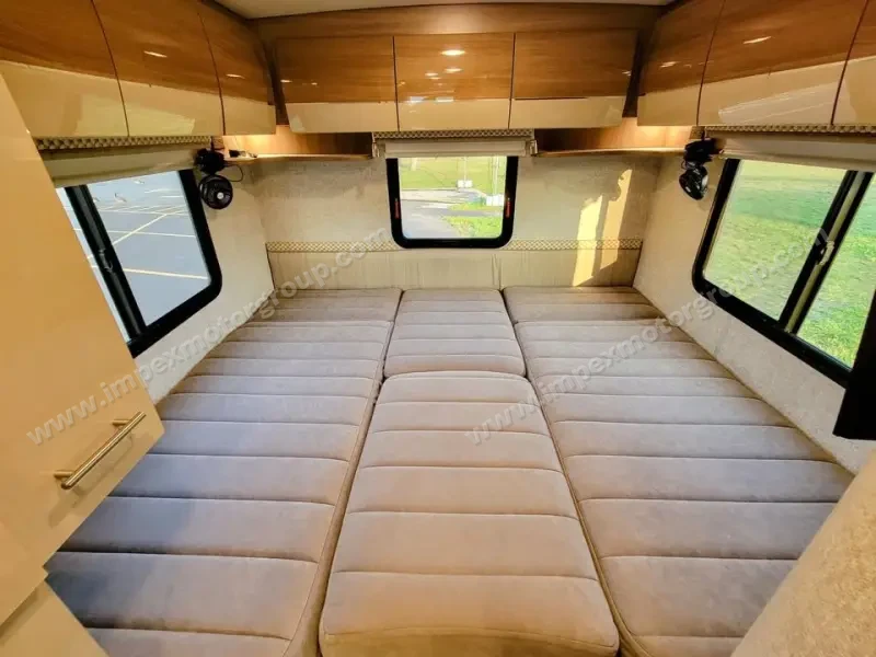 2014 Winnebago View 24V photo 15