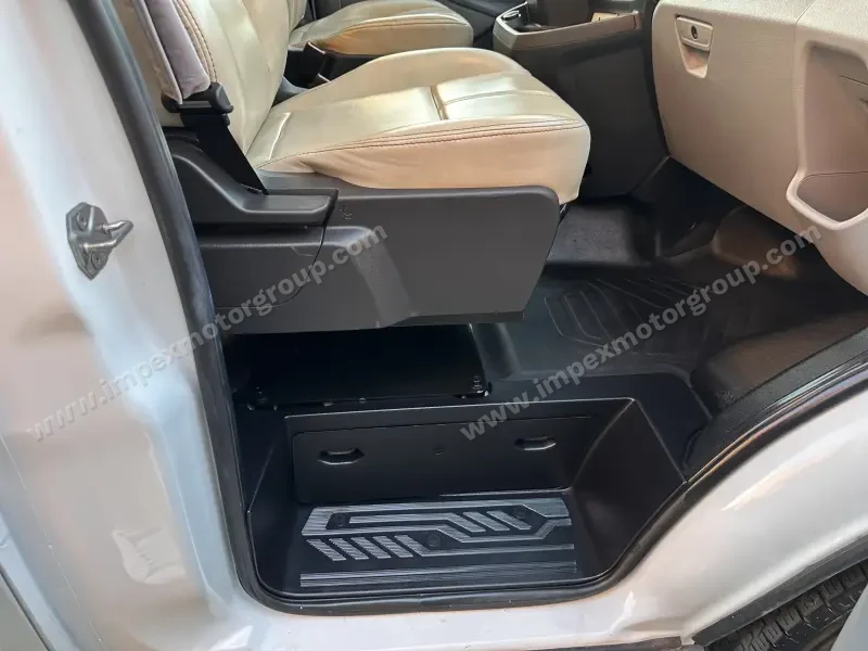 2018 Thor Motor Coach Compass 23TB photo 70