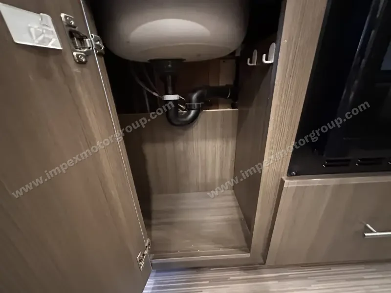 2018 Thor Motor Coach Compass 23TB photo 108