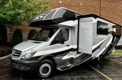 2016 Forest River Sunseeker  2400WS