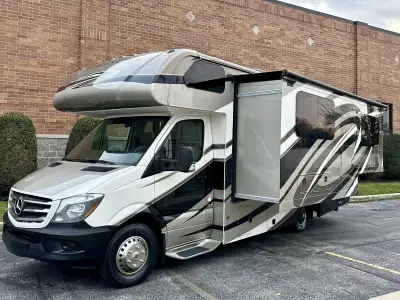 2016 Forest River Forester 2401WS