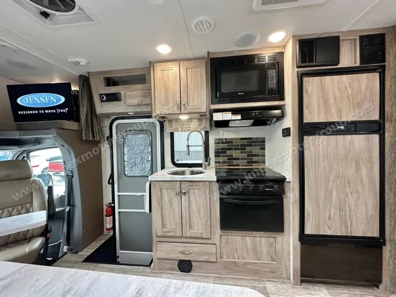 2017 Forest River Sunseeker 2400WS photo 62