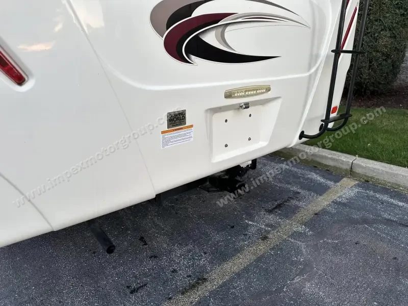 2018 Thor Motor Coach Hurricane 29M photo 11