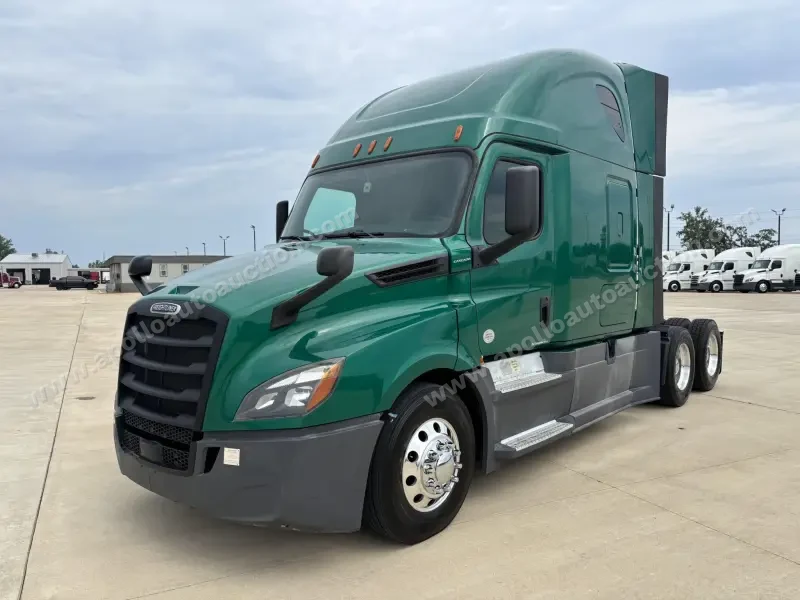 2019 Freightliner CASCADIA 126 - Detroit DD15 400HP