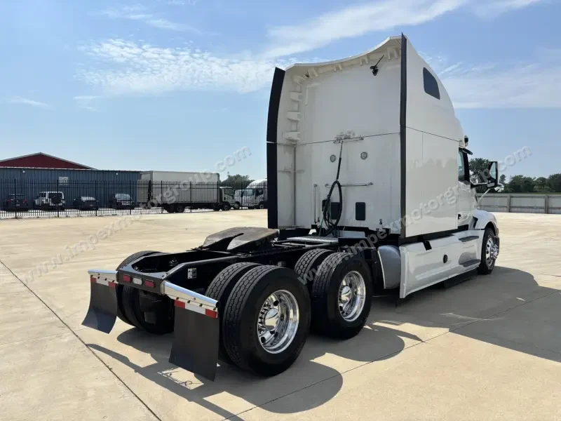 2022 Peterbilt 579 photo 6