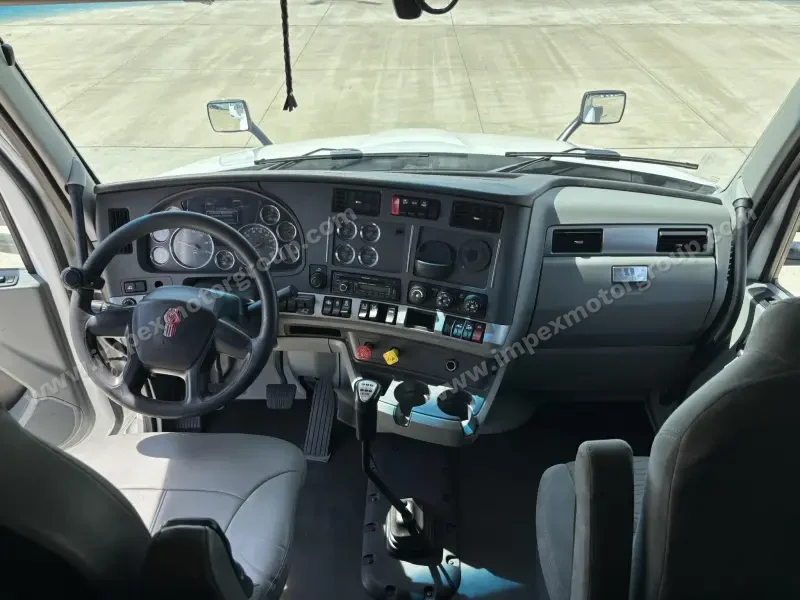 2020 Kenworth T680 photo 15