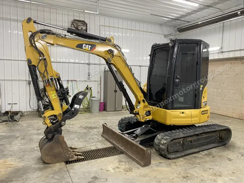 2016 Caterpillar 304E2 photo 1