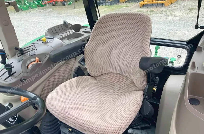 2013 John Deere 5100E MFWD Tractor photo 53