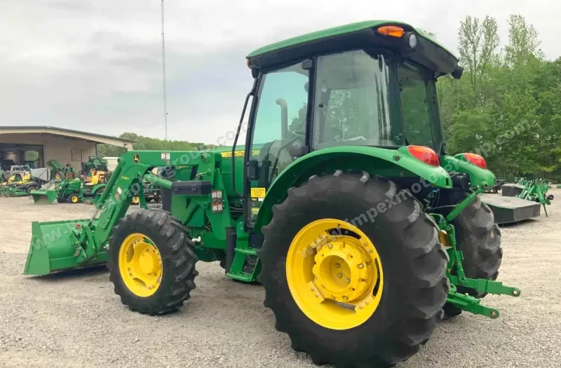 2013 John Deere 5100E MFWD Tractor photo 5