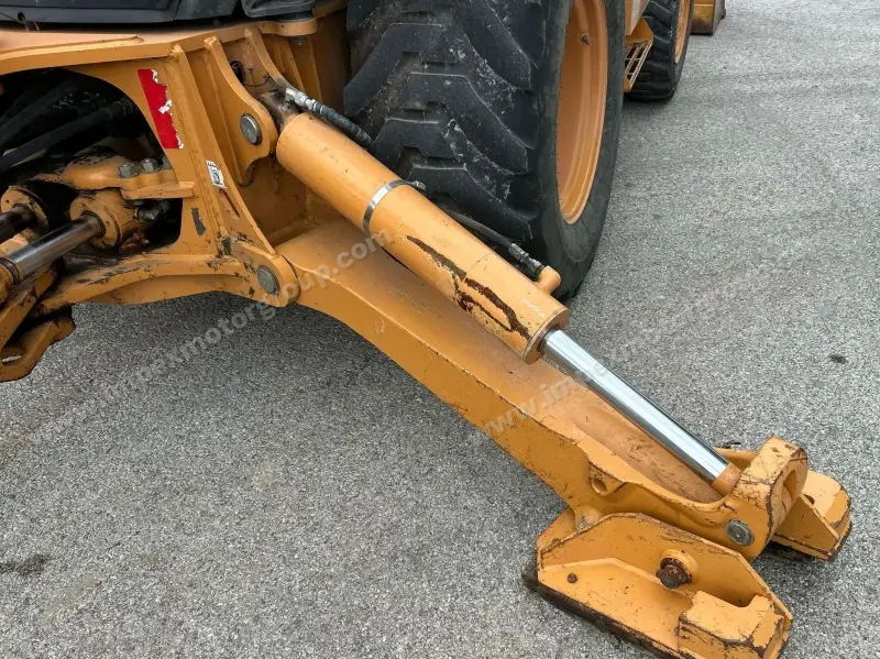 2010 Case 580 Super N photo 34