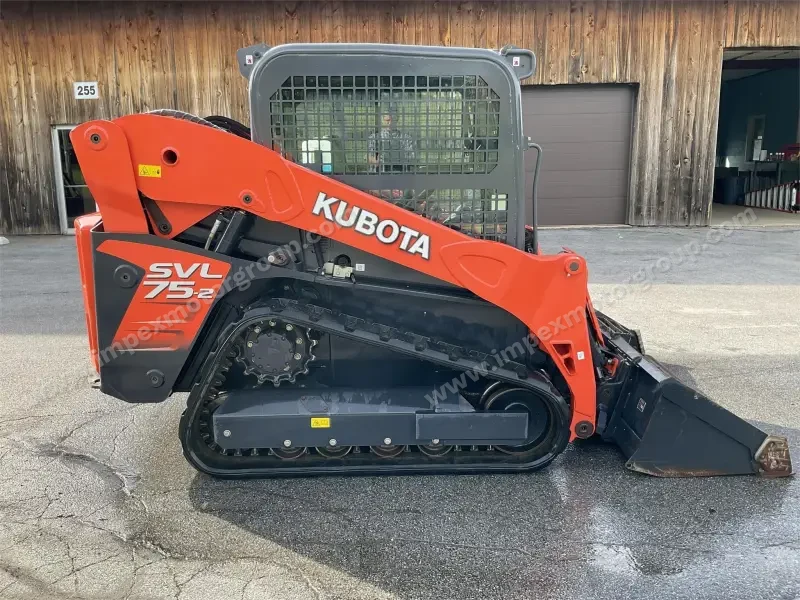 2016 KUBOTA SVL75-2 photo 5