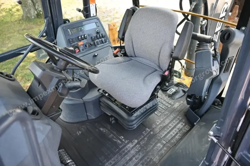 2016 John Deere 310L photo 20