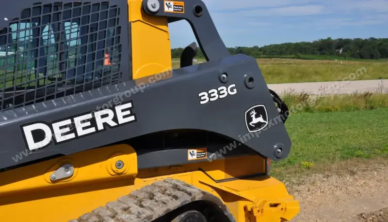2018 John Deere 333G photo 19
