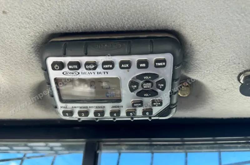 2019 Case TV370 photo 43