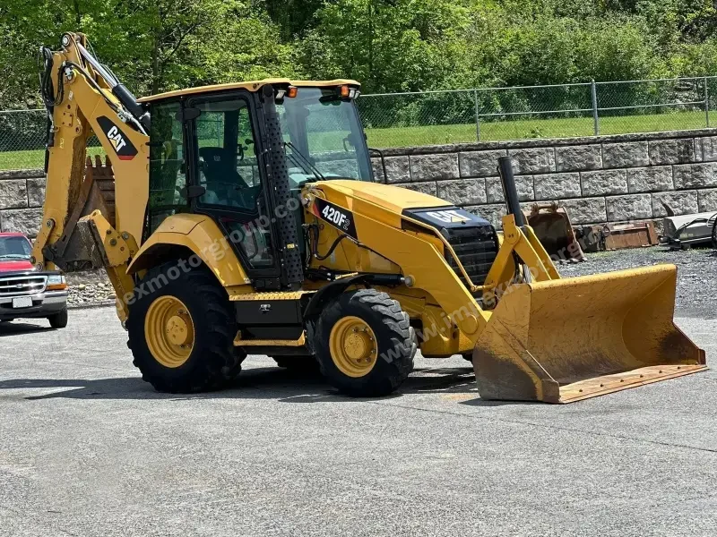 2019 CATERPILLAR 420F2 photo 2