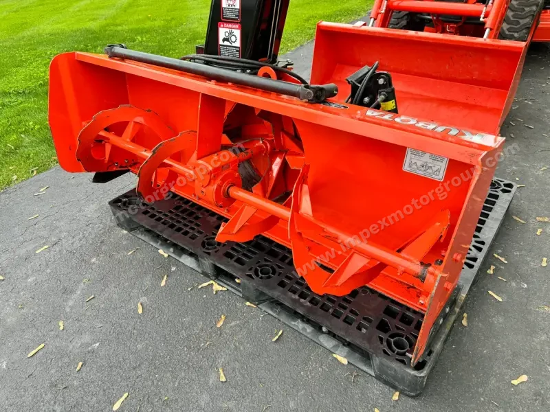 2014 Kubota B2920 Tractor Loader Snowblower photo 8