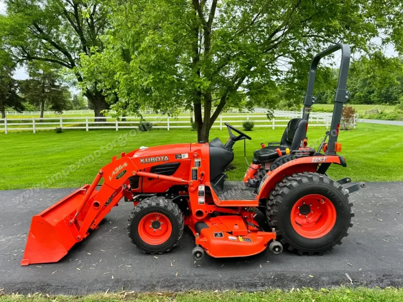 2014 Kubota B2920 Tractor Loader Snowblower photo 28