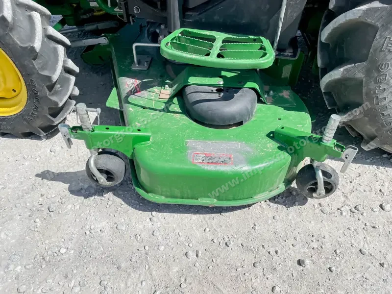 2020 John Deere 3046R Tractor Package photo 16