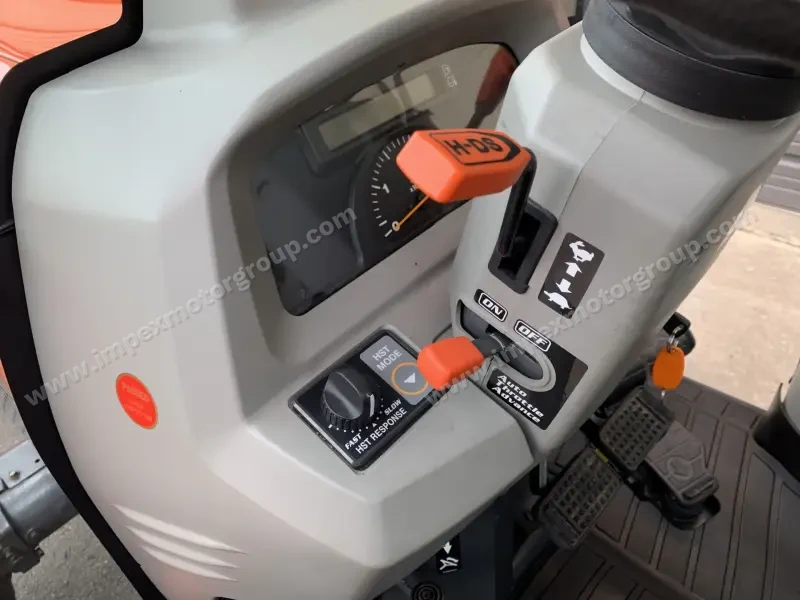 2010 Kubota Grand L Series L5240HSTC photo 33