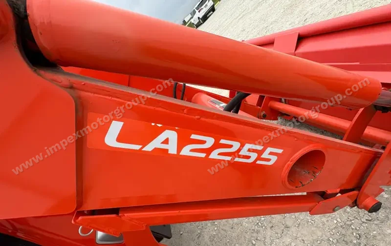 2019 Kubota M6-141 MFWD Tractor W/Loader | Agriculture photo 54