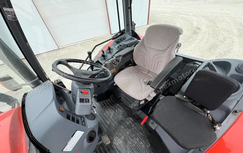 2019 Kubota M6-141 MFWD Tractor W/Loader | Agriculture photo 88