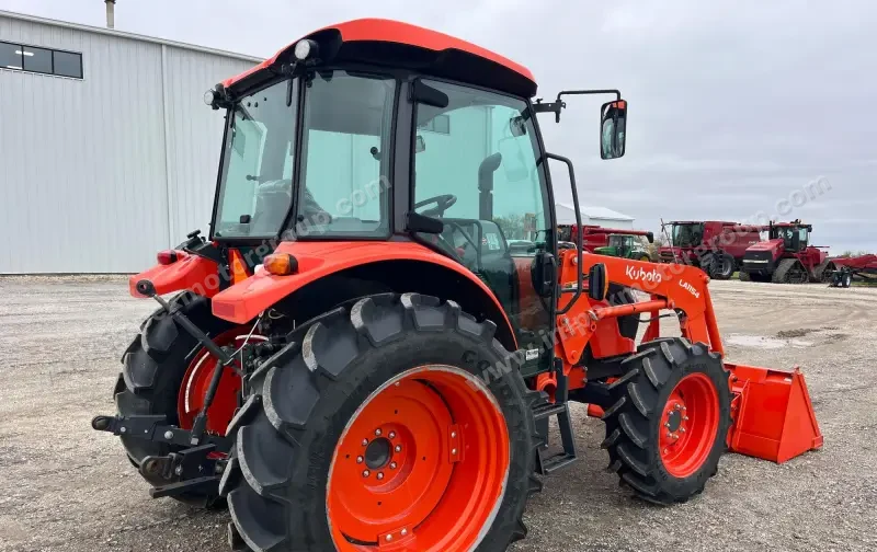 2021 Kubota M4-071D Deluxe MFWD Tractor W/Loader | Agriculture photo 5