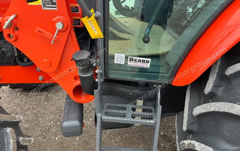 2021 Kubota M4-071D Deluxe MFWD Tractor W/Loader | Agriculture photo 13