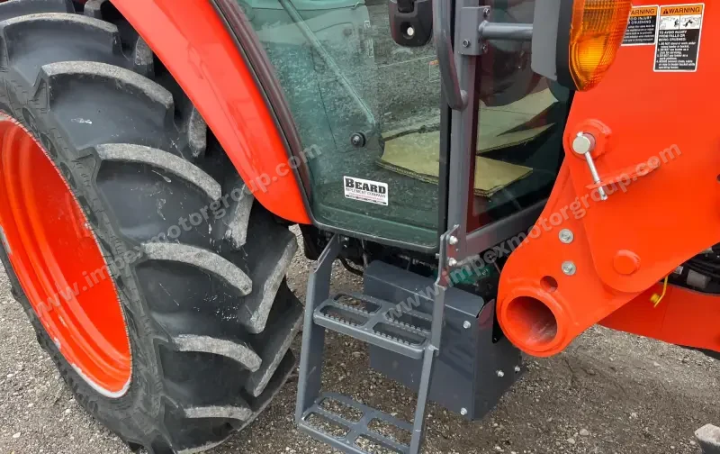 2021 Kubota M4-071D Deluxe MFWD Tractor W/Loader | Agriculture photo 29