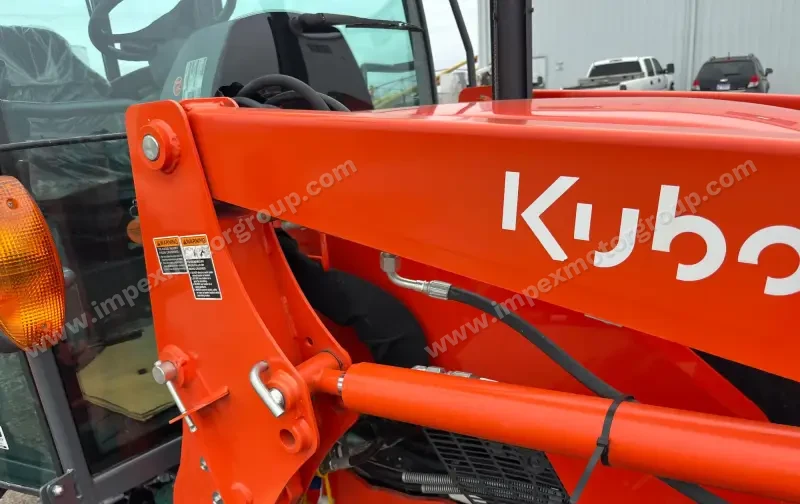 2021 Kubota M4-071D Deluxe MFWD Tractor W/Loader | Agriculture photo 28