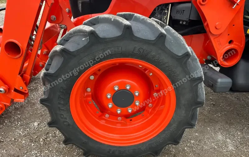 2021 Kubota M4-071D Deluxe MFWD Tractor W/Loader | Agriculture photo 45