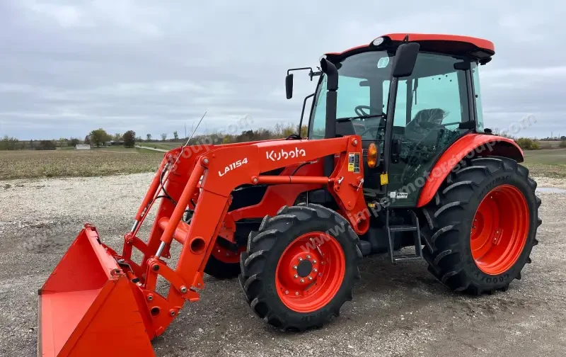 2021 Kubota M4-071D Deluxe MFWD Tractor W/Loader | Agriculture photo 1