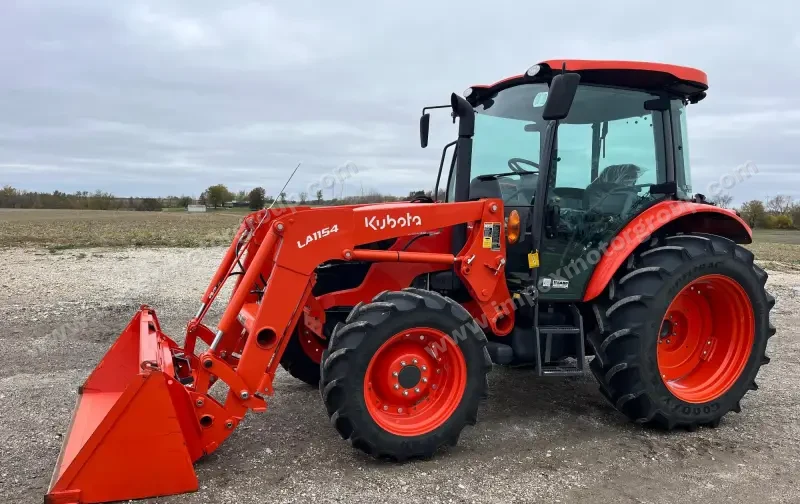 2021 Kubota M4-071D Deluxe MFWD Tractor W/Loader | Agriculture photo 9