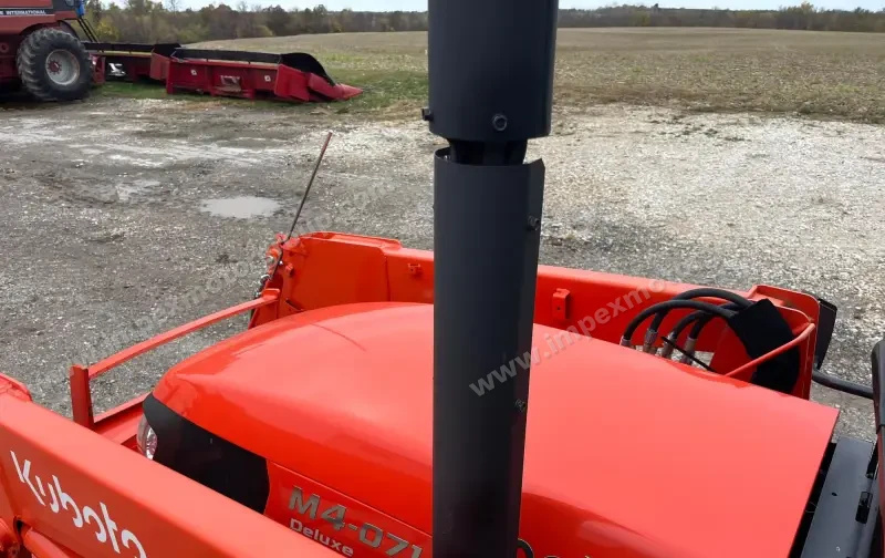 2021 Kubota M4-071D Deluxe MFWD Tractor W/Loader | Agriculture photo 63
