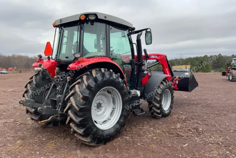 2018 Massey Ferguson 5713SL MFWD photo 5