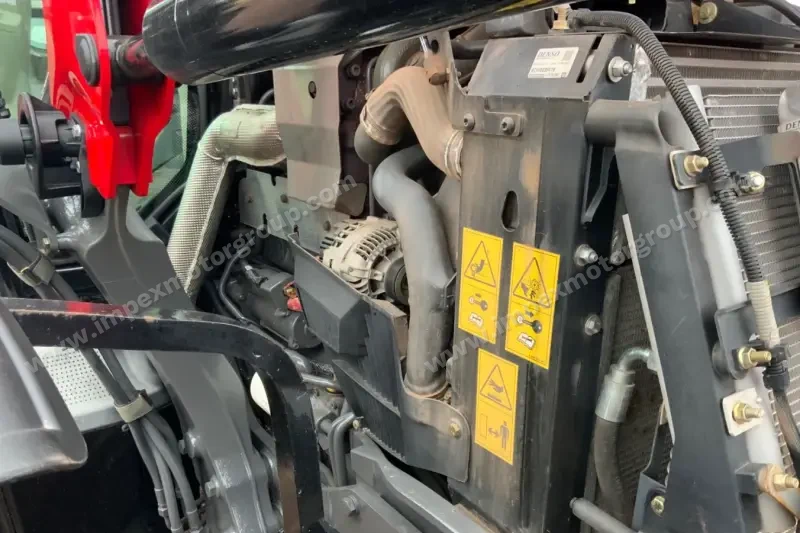 2018 Massey Ferguson 5713SL MFWD photo 40