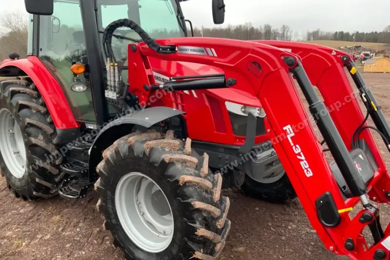 2018 Massey Ferguson 5713SL MFWD photo 22