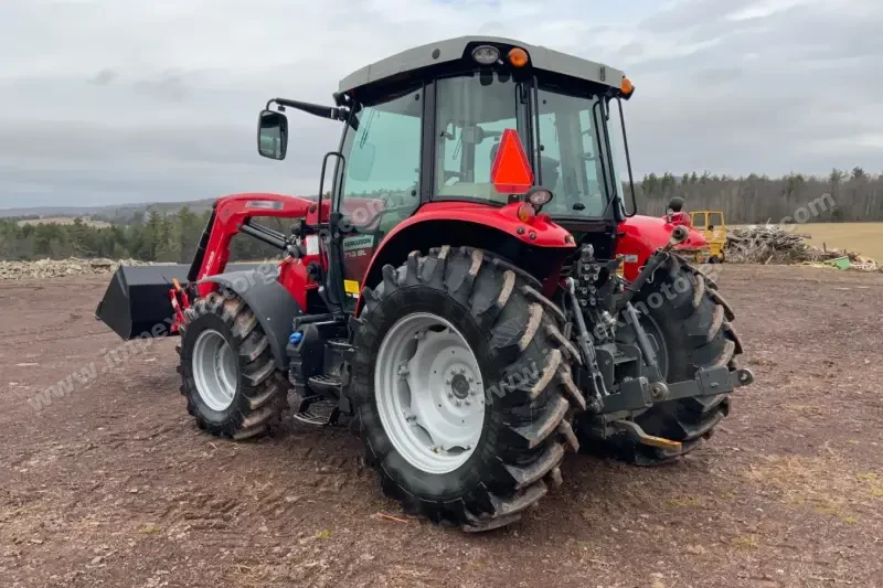 2018 Massey Ferguson 5713SL MFWD photo 7