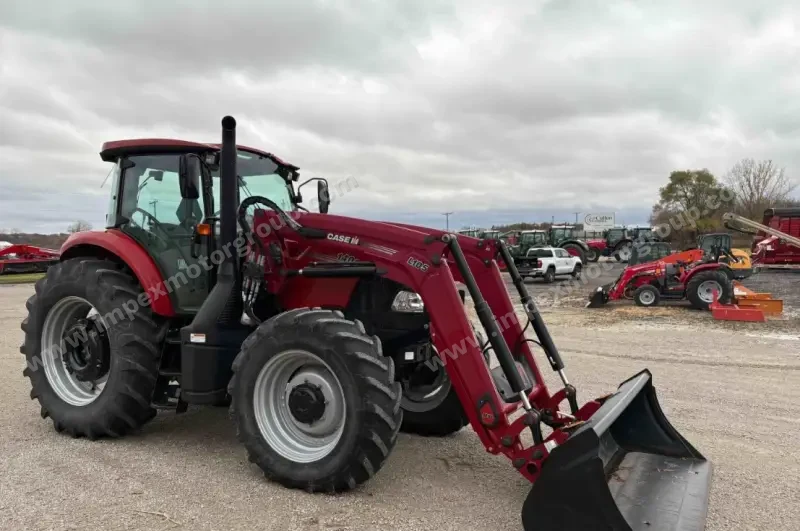 2021 Case IH Farmall 140A MFWD photo 3