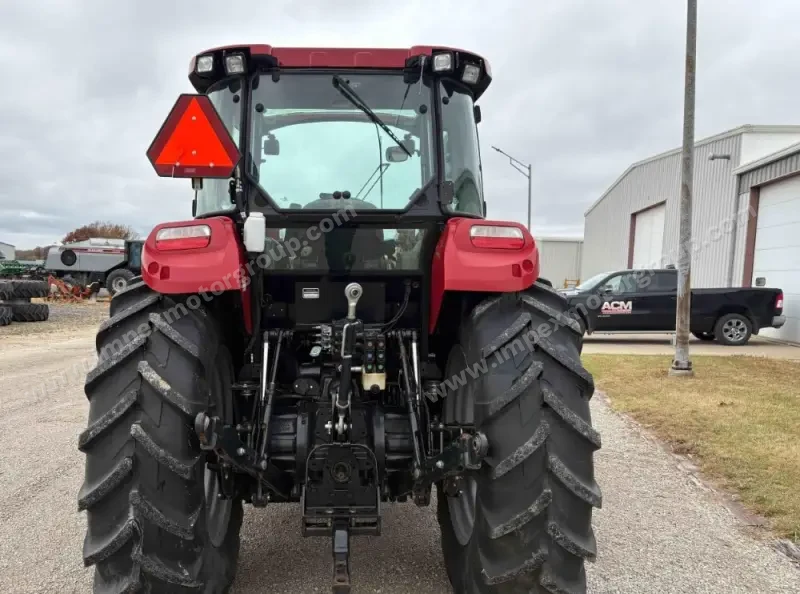 2021 Case IH Farmall 140A MFWD photo 6