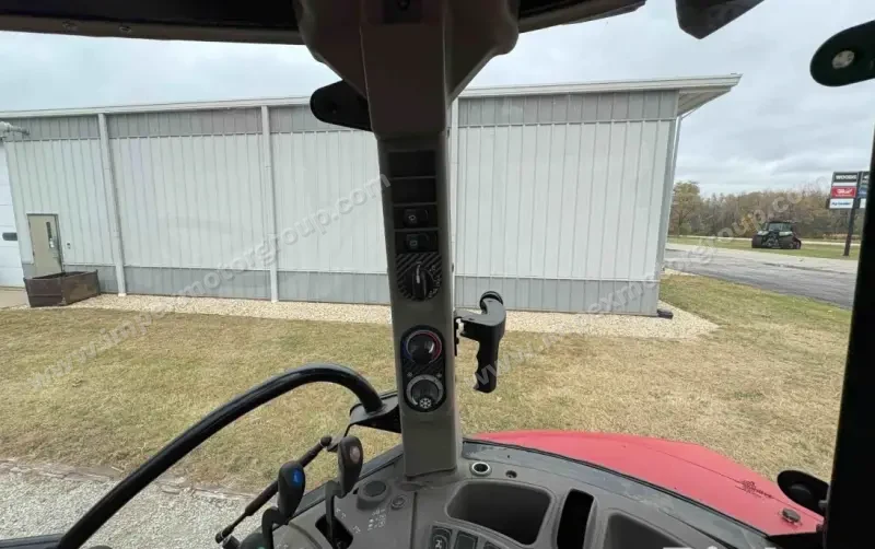 2021 Case IH Farmall 140A MFWD photo 42