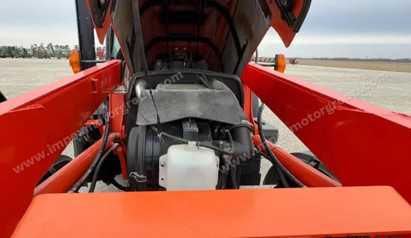2019 Kubota M6-141 MFWD photo 50