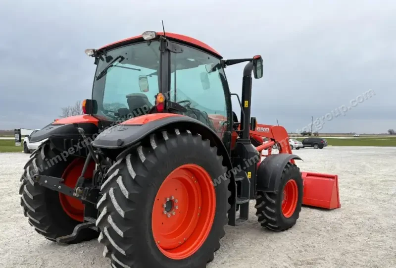 2019 Kubota M6-141 MFWD photo 5
