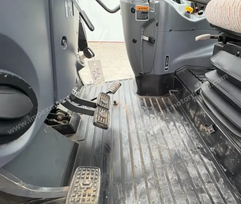 2019 Kubota M6-141 MFWD photo 74