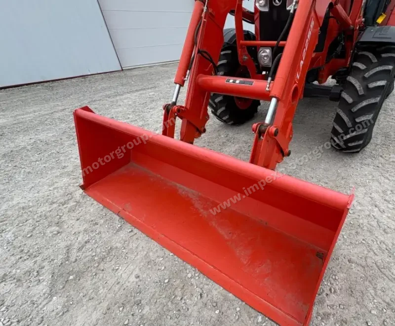 2019 Kubota M6-141 MFWD photo 45