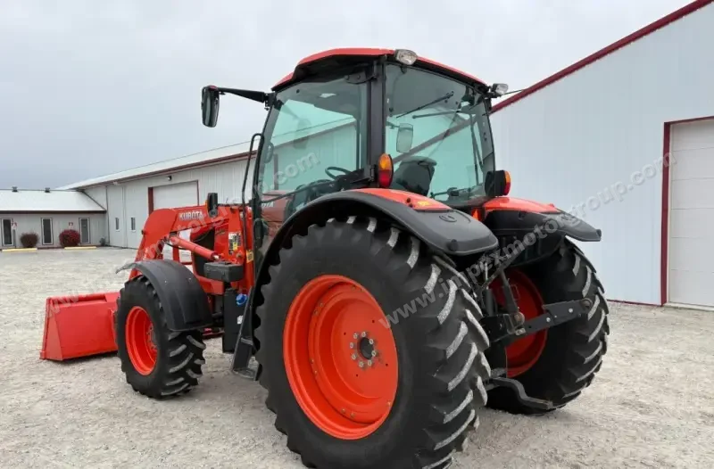 2019 Kubota M6-141 MFWD photo 7